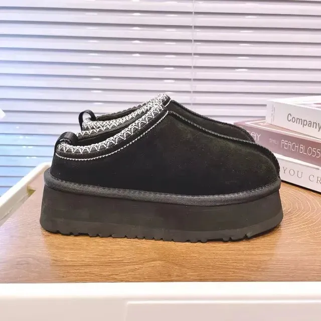2024 Winter Shoes Ultra Mini New Short tube Flat bottomed Thickened and flannel Warmth sheep fur intergrated women Snow boots