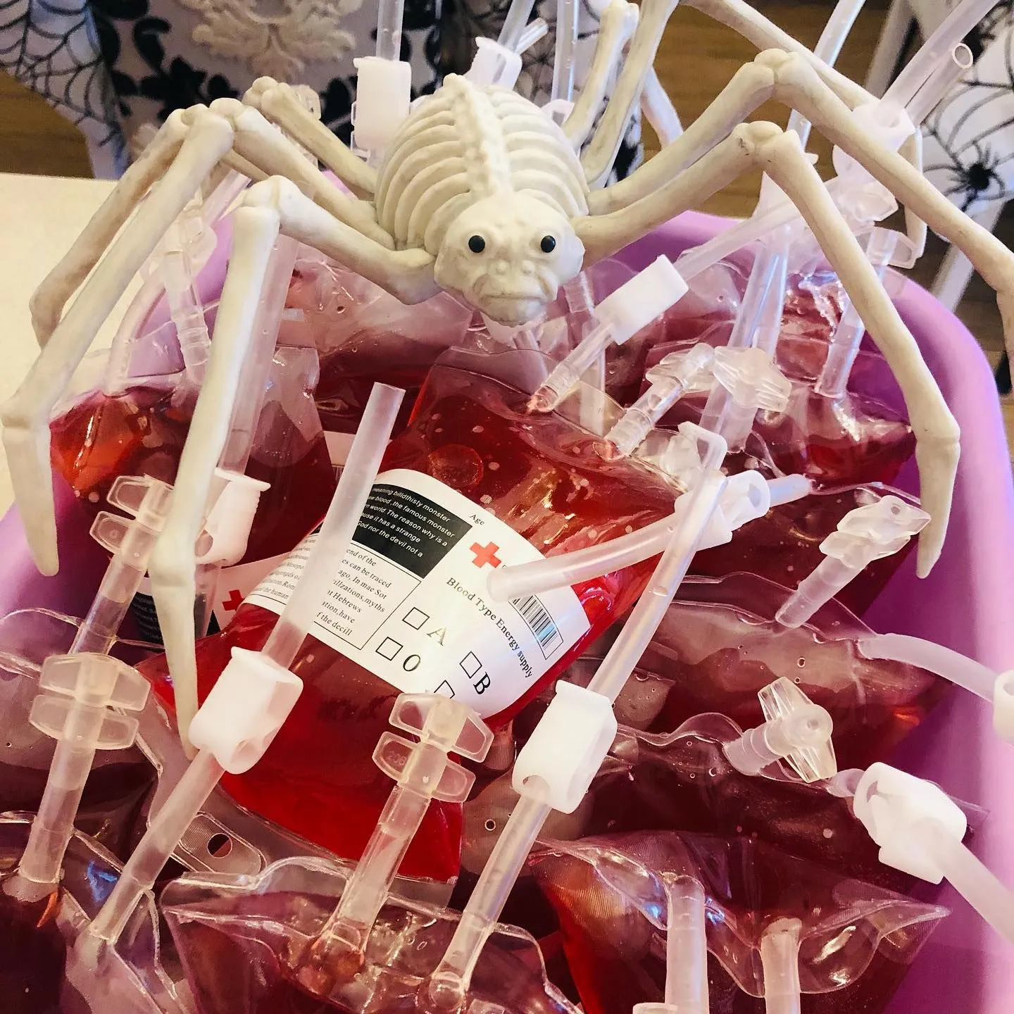 2/4Pcs Clear Halloween Blood Bags 400ml PVC Food Grade Drink Bag Halloween Party Decor Horror Props Cosplay Vampire Blood Pouch