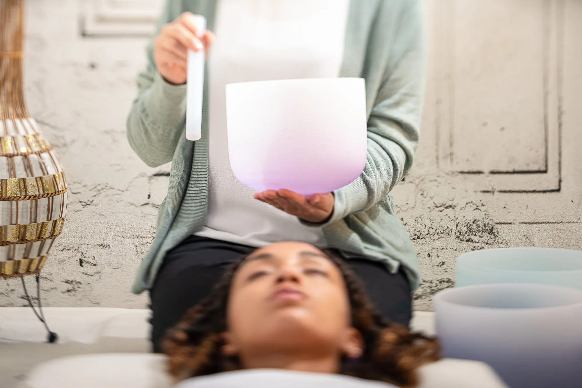 440 Hz 8" Crown Chakra Crystal Singing Bowl Note B4 Purple Color
