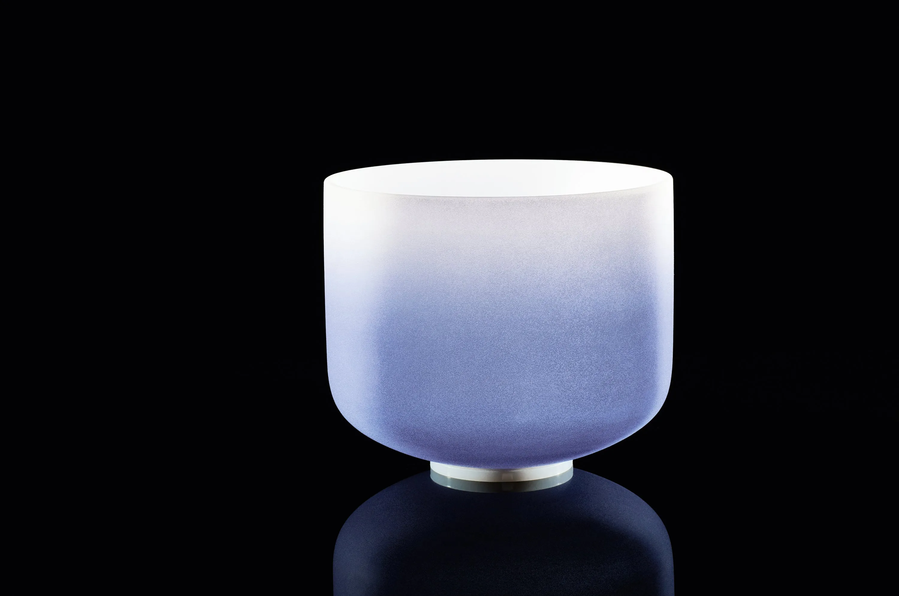 440 Hz 9" Third Eye Chakra Crystal Singing Bowl Note A4 Indigo Color