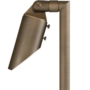 Advantage - ADV-LED-PS-105B-5W - Cast Brass "Big Smoky" path light w/ 6w