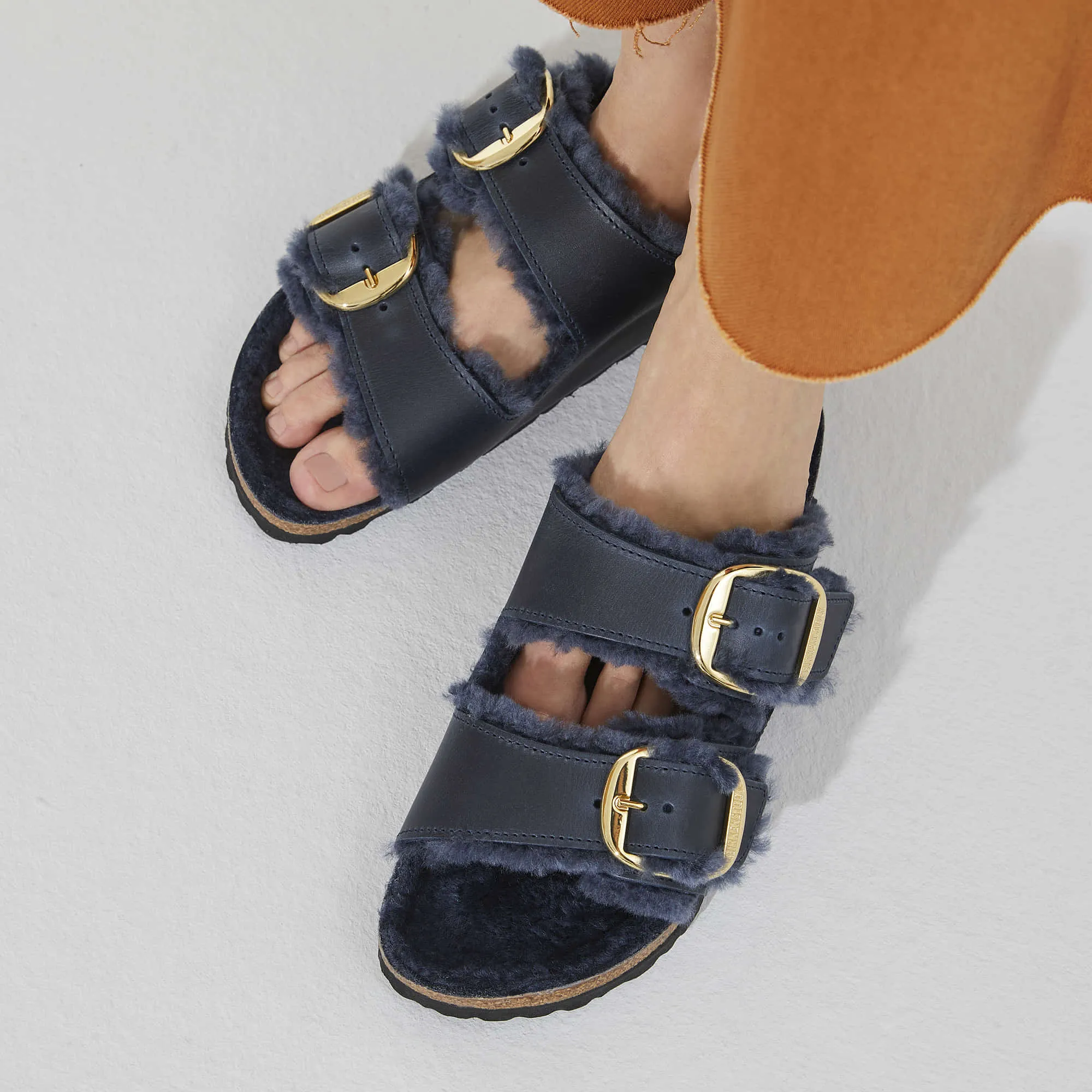 Arizona Big Buckle Oiled Leather