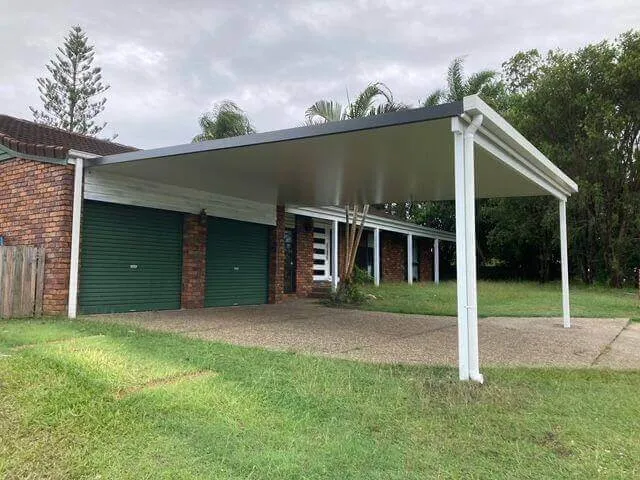 Attached Insulated Patio/Carport Metal Fascia 6 x 5.2m
