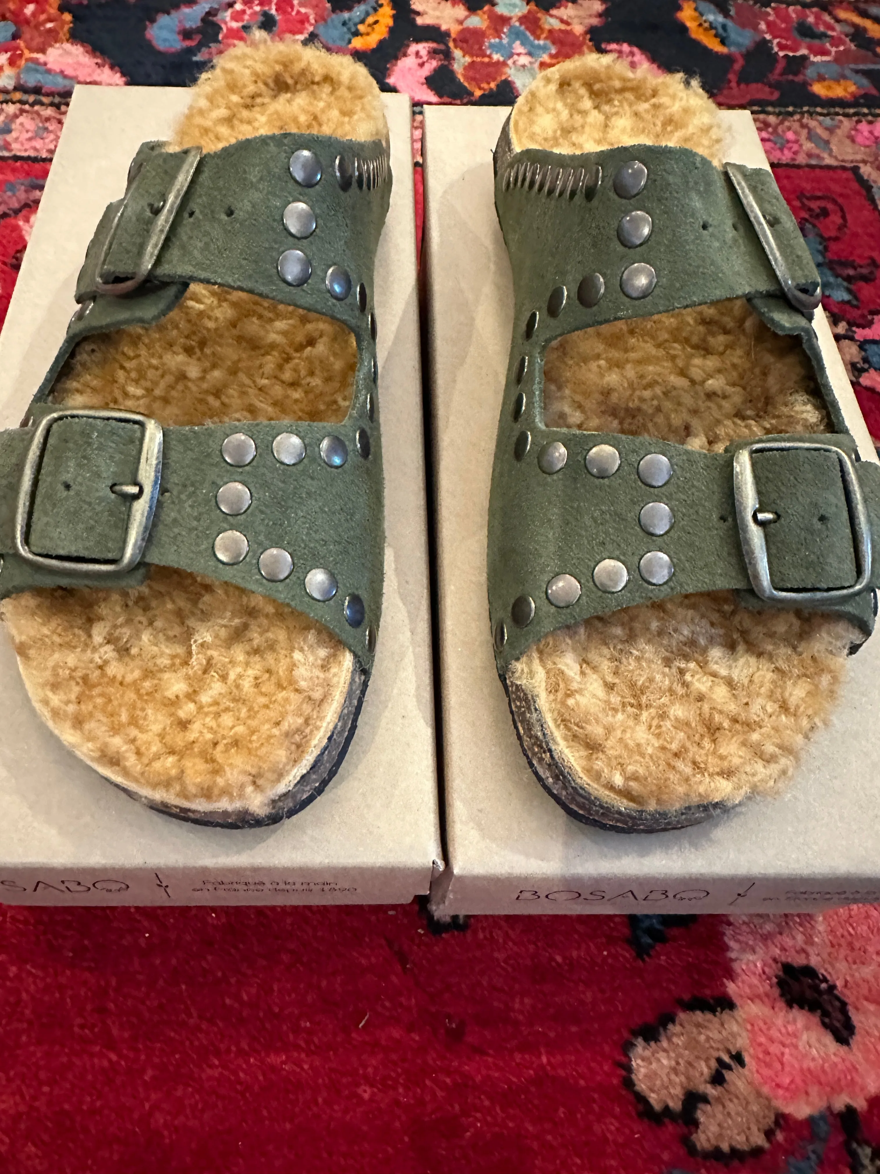 BOSABO - 430 Rivet Suede   Mouton Boucle CAMEL SLIDES- Khaki