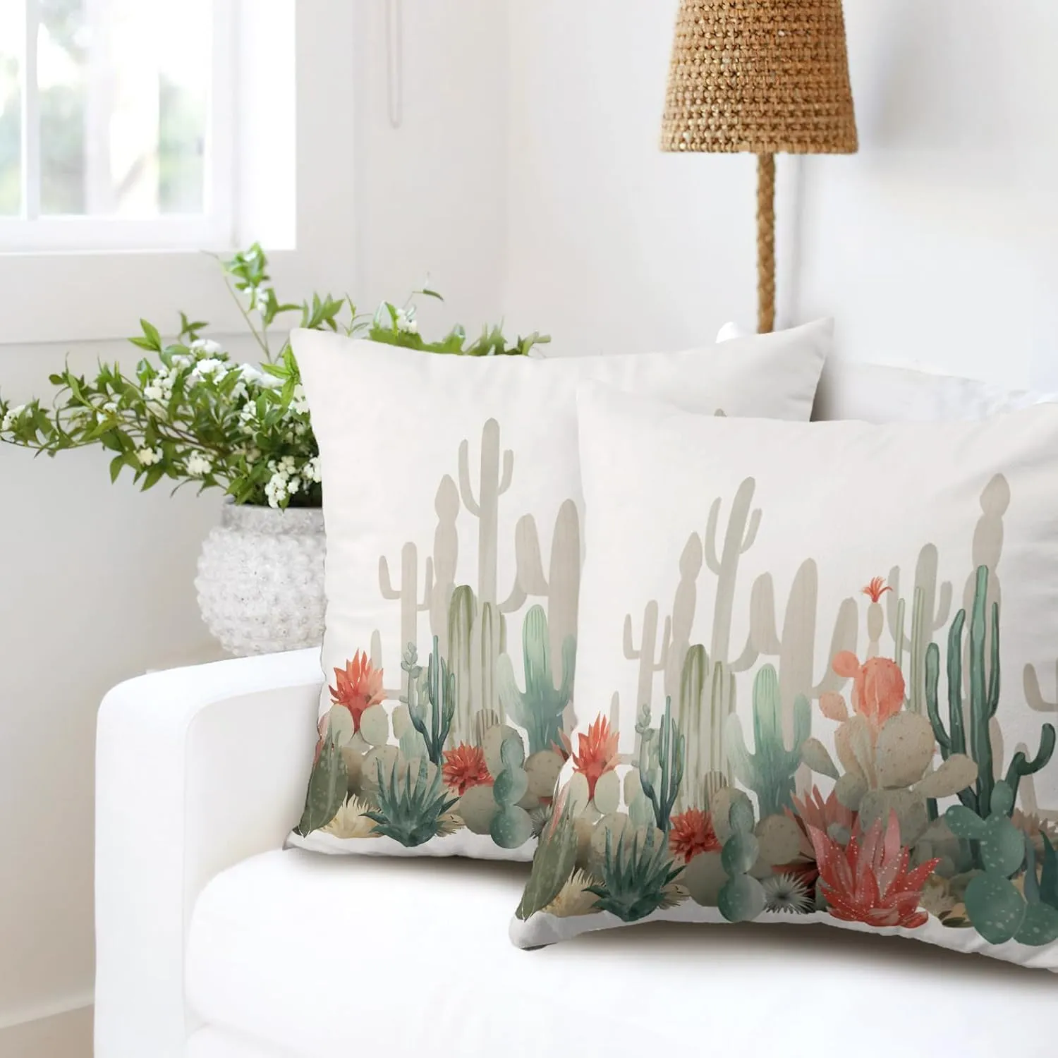 Cactus Throw Pillow Covers Tropical Plants Cactus Decorative Pillow Cases 18x18 Set of 2 Desert Green Succulent Prickly Pear Pillowcase Summer Outdoor Cushion Cover for Home Couch Sofa