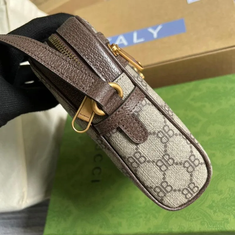 Charm - GG Bags - 1579