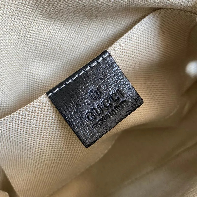 Charm - GG Bags - 2025