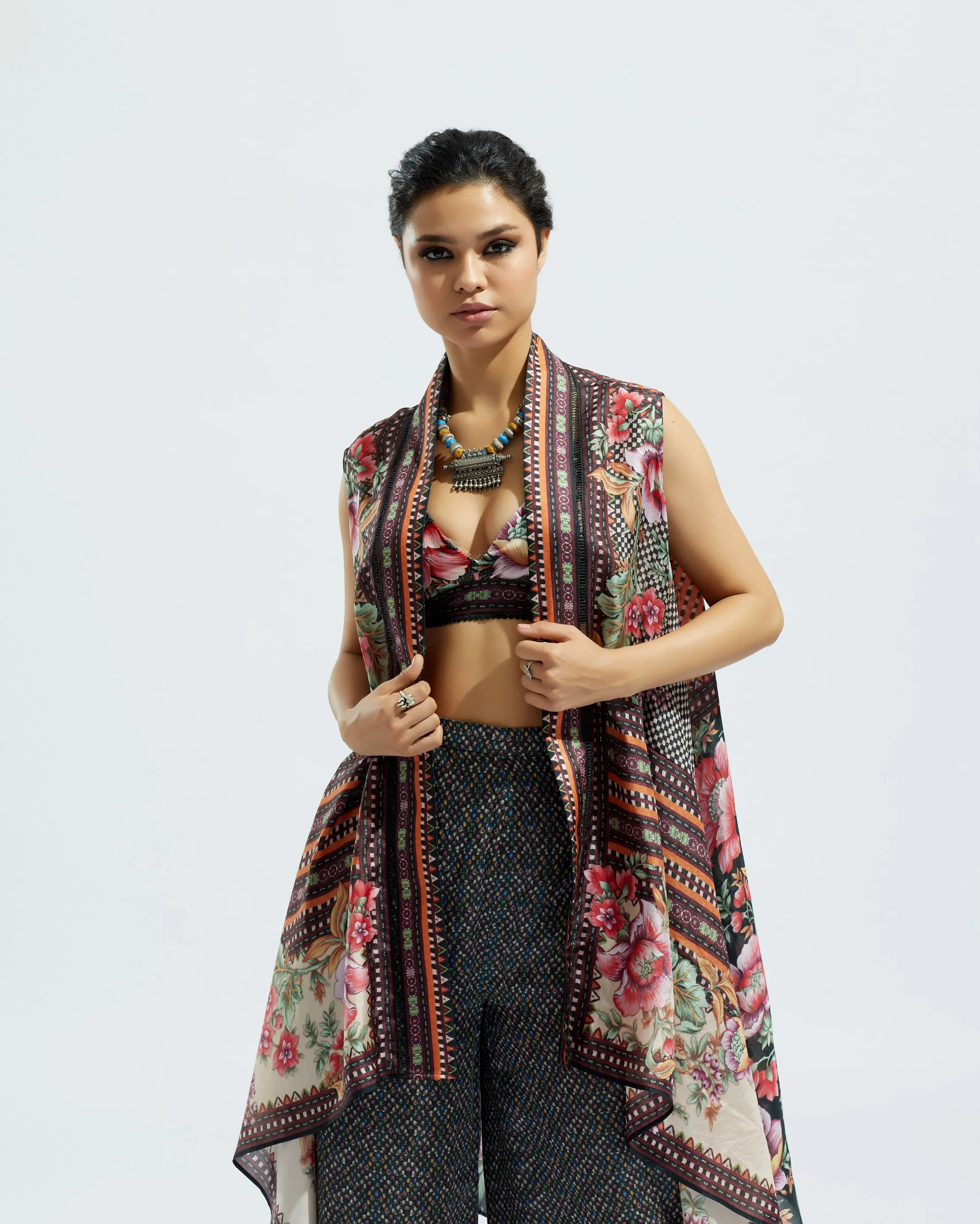 Chintz : Devi - Black
