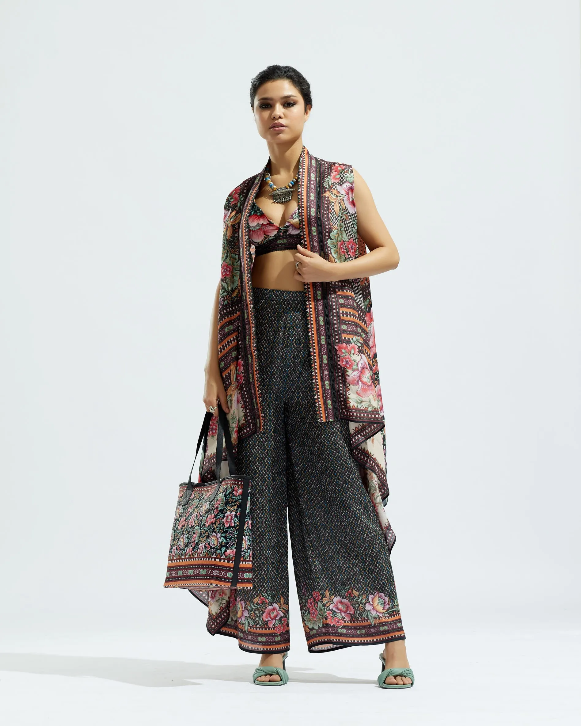 Chintz : Devi - Black