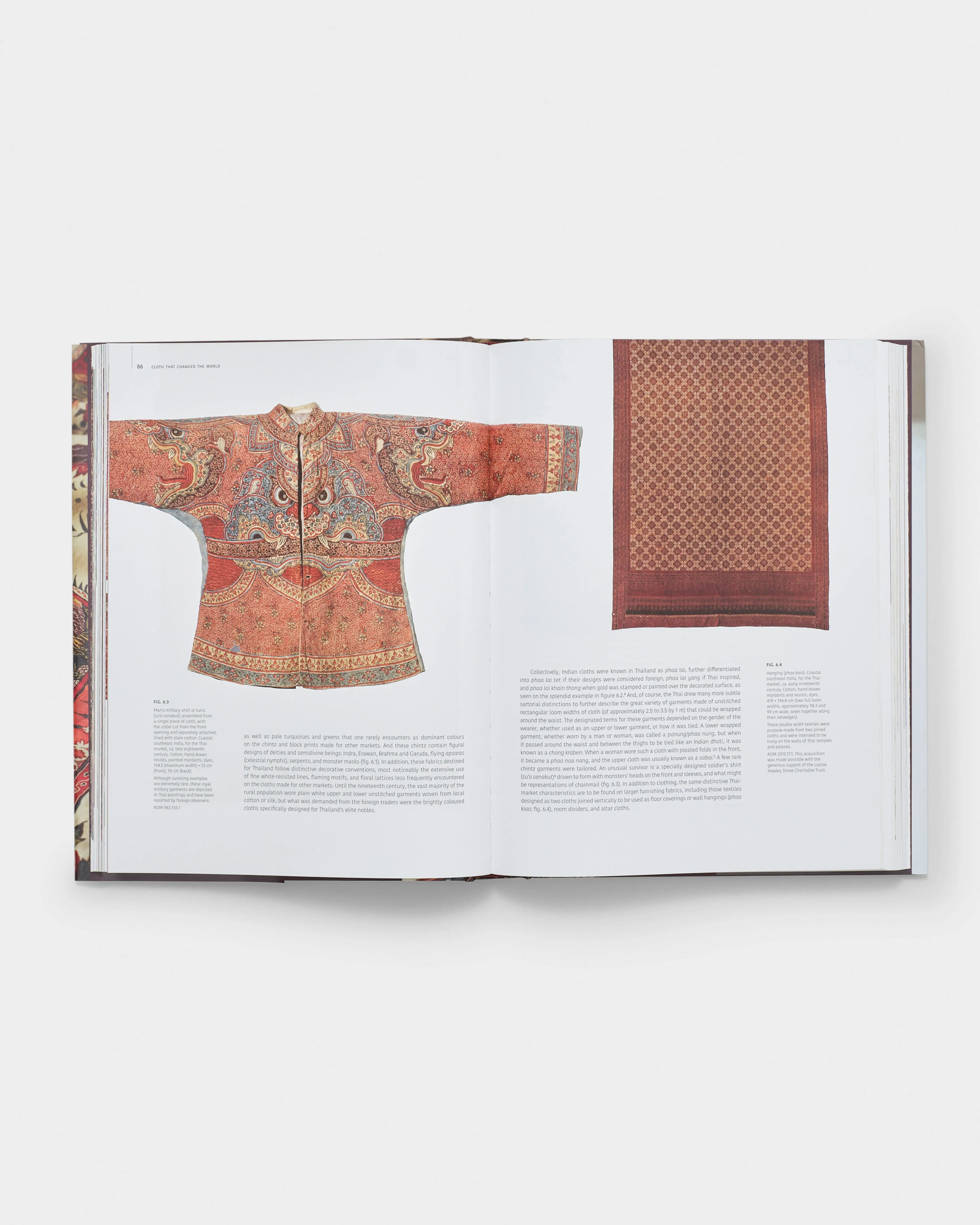 Cloth That Changed The World by Sarah Fee