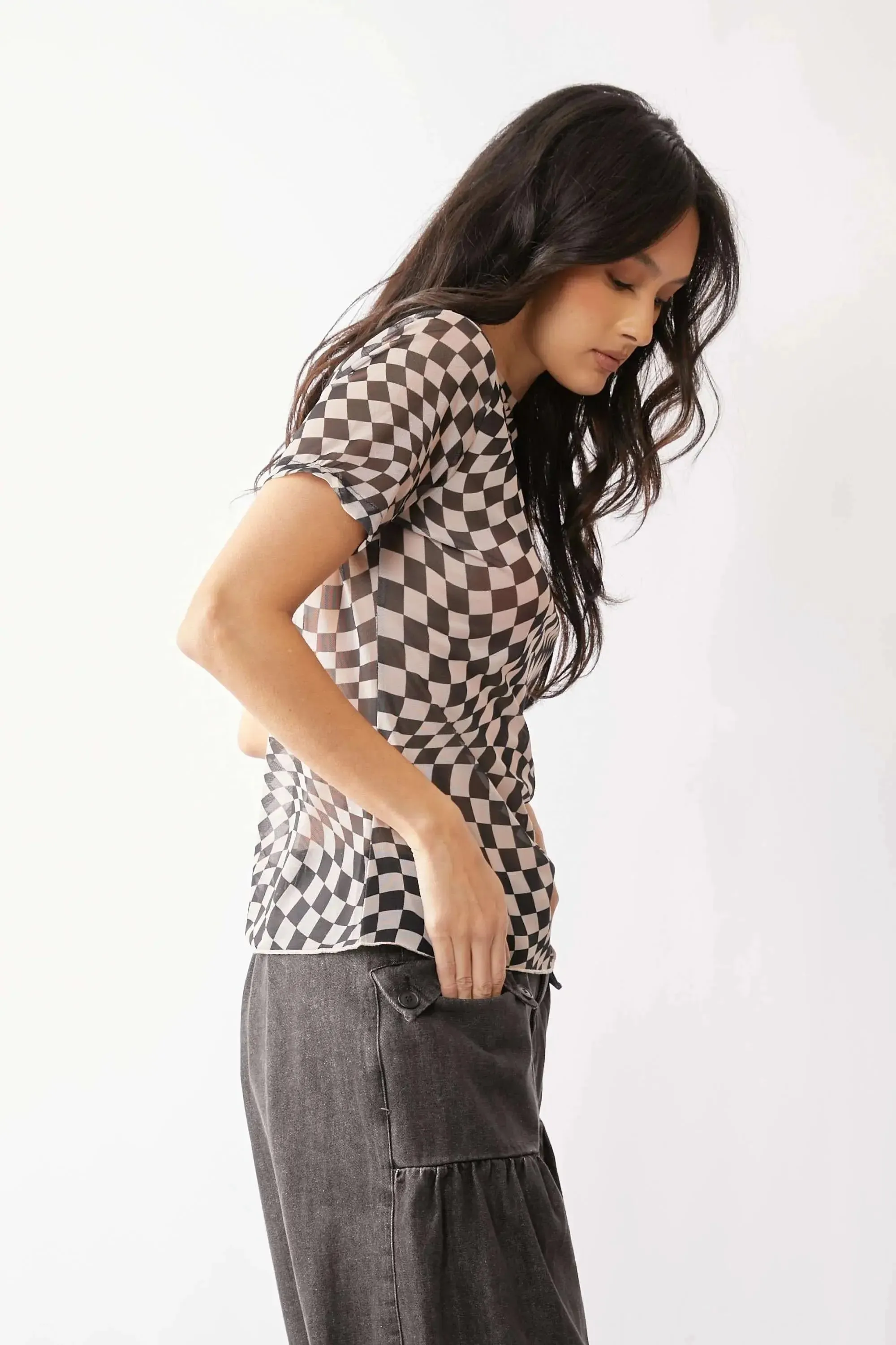 Davi & Dani Checker Board Printed Mesh Short Sleeve Top