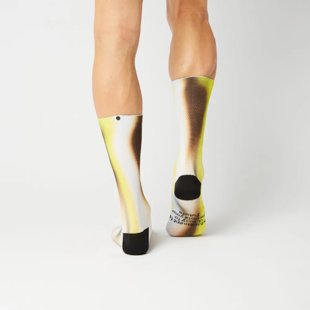 Fingerscrossed Movement Printed Socks - Gradient