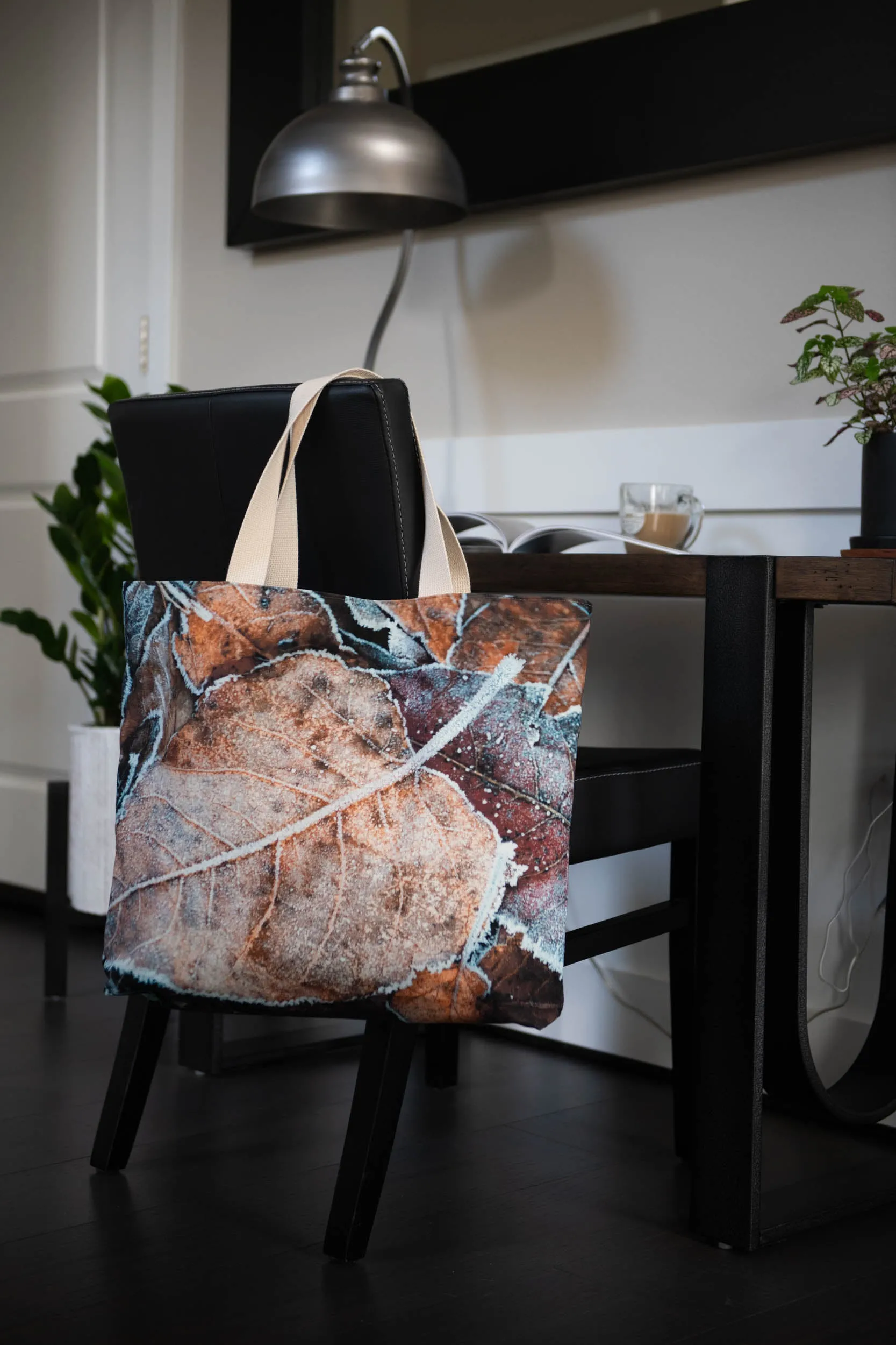 Frosted Leaves Large Market Tote