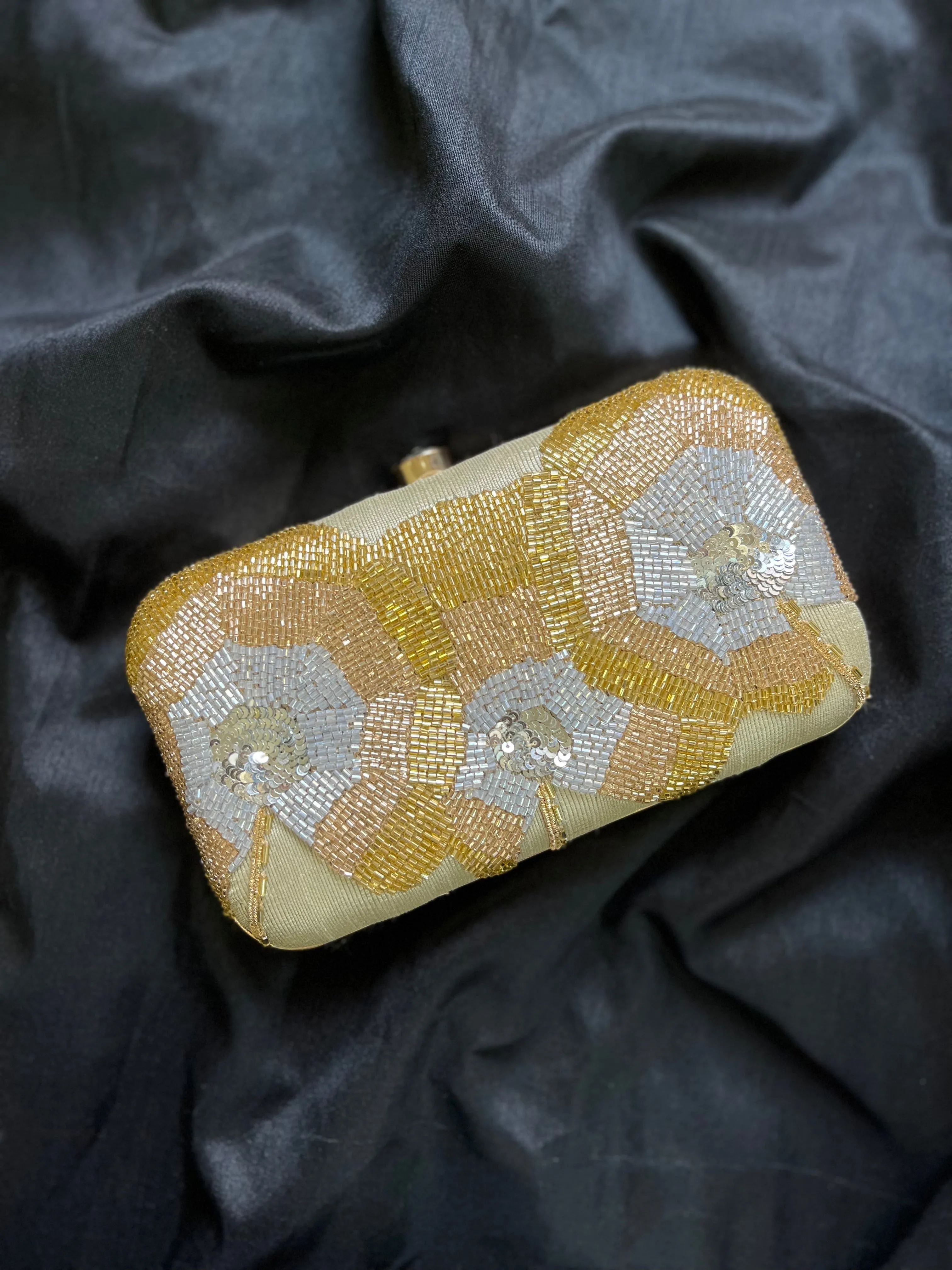 Gradient Triplets Clutch
