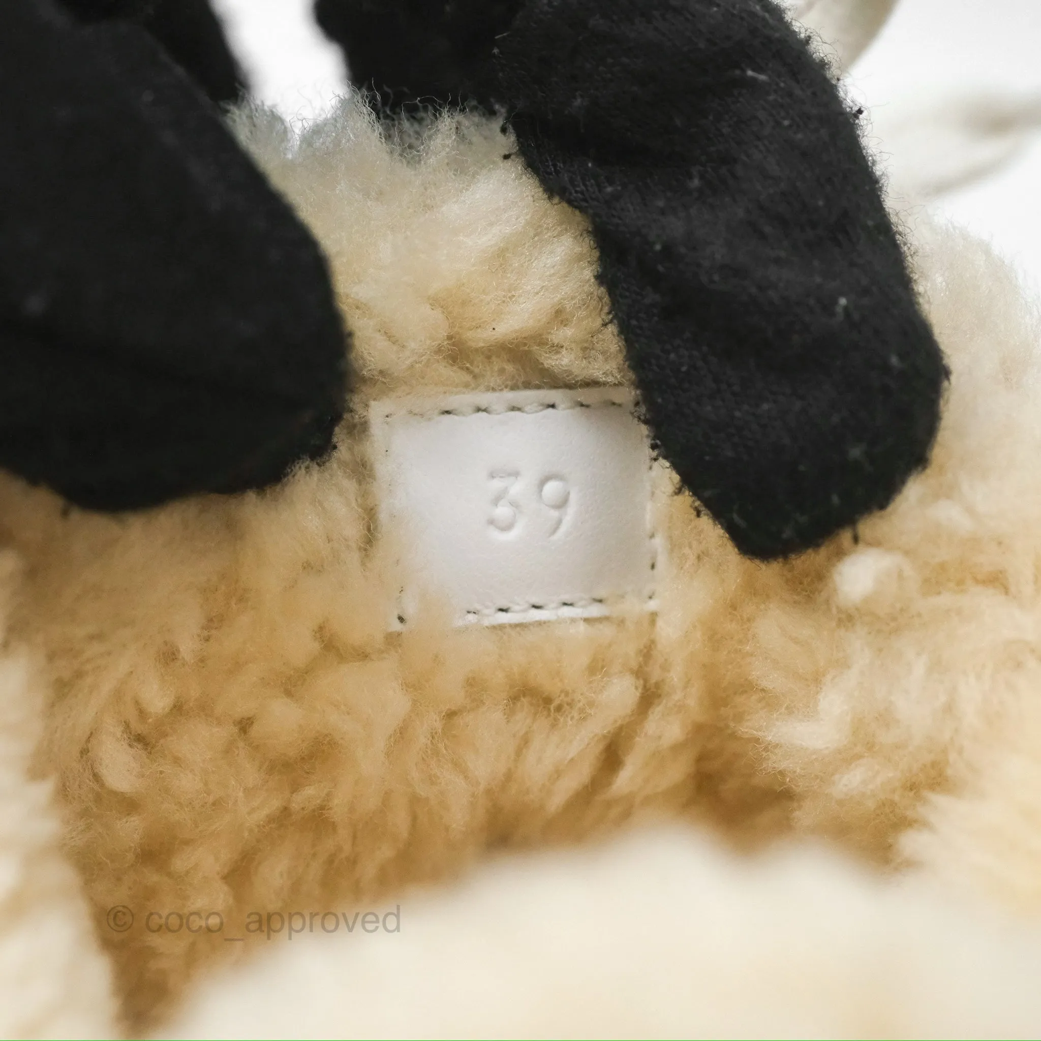 Hermès Day Sneakers Beige Palomino / Naturel Shearling Suede Size 39