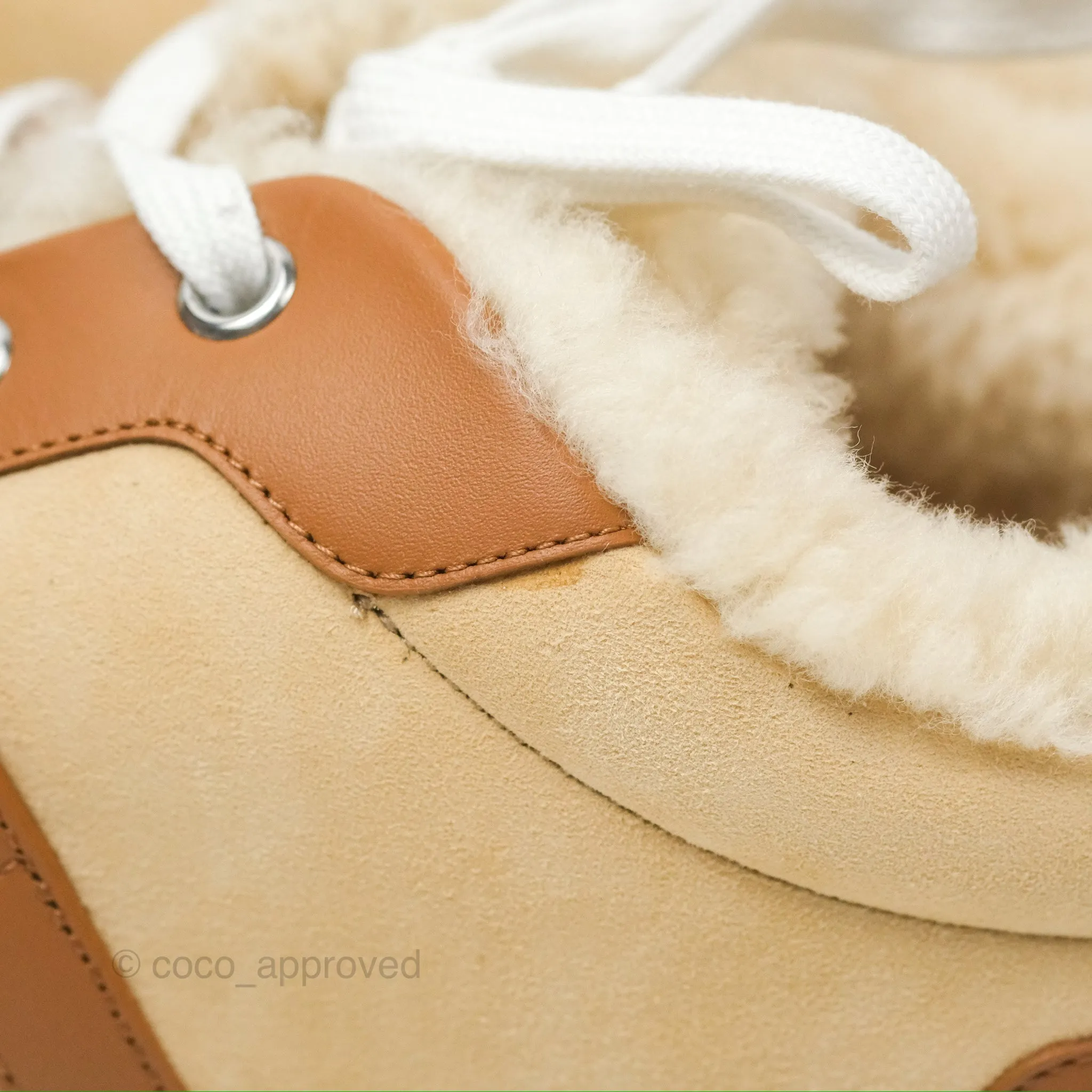 Hermès Day Sneakers Beige Palomino / Naturel Shearling Suede Size 39