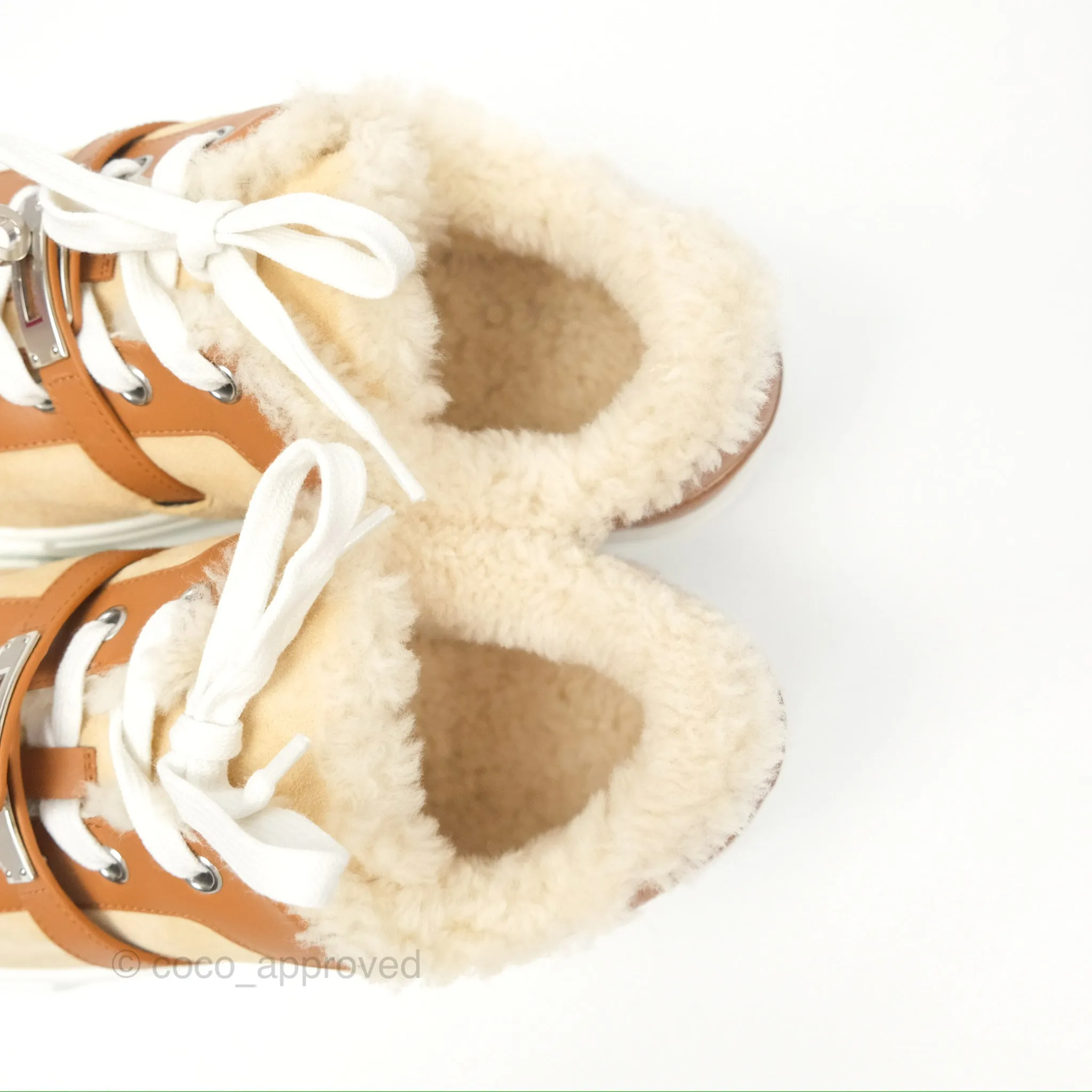Hermès Day Sneakers Beige Palomino / Naturel Shearling Suede Size 39