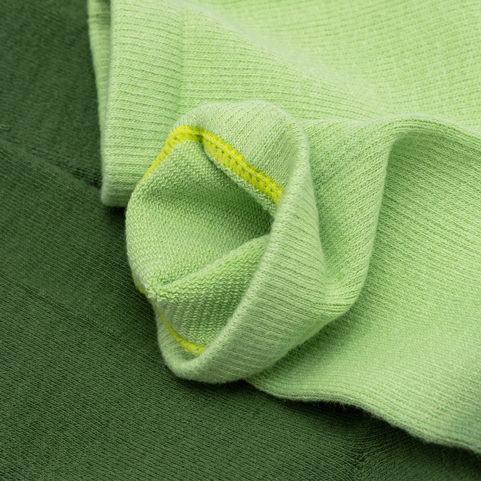 HIDEAWAY (GRADIENT)