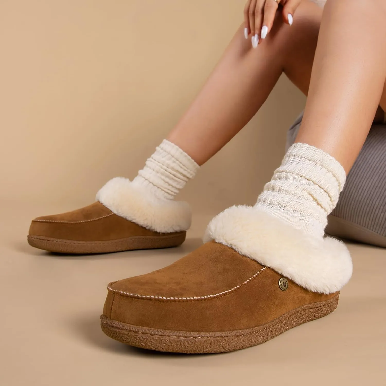 HomeTop Women's Comfy Moccasin Style Memory Foam Slip on Slippers Soft Micro Suede Clog House Shoes with Luxury Fuzzy Fur Collar