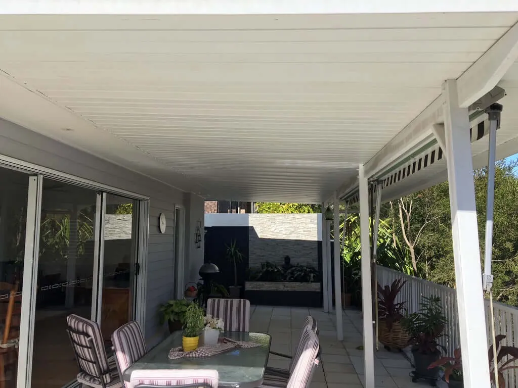 Insulated Patio/Carport Timber Fascia 5 x 5.3m