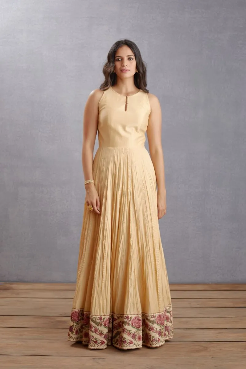 Kasturi chintz dhooni jacquard chogha set with rati ghera
