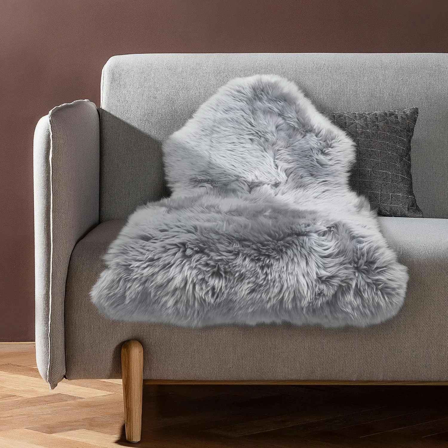 MH MYLUNE HOME Genuine Sheepskin Rug, New Zealand Natural Sheepskin Throw, Luxury Fluffy Sheepskin Seat/Chair Cover, Real Soft Shearling Lambskin Rug for Bedroom/Living Room, 2' x 3' Gray