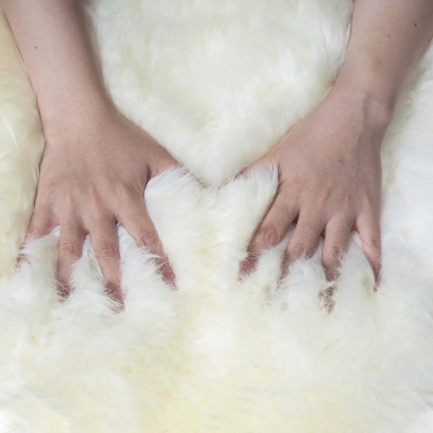 MH MYLUNE HOME Genuine Sheepskin Rug, New Zealand Natural Sheepskin Throw, Luxury Fluffy Sheepskin Seat/Chair Cover, Real Soft Shearling Lambskin Rug for Bedroom/Living Room, 2' x 3' Ivory White