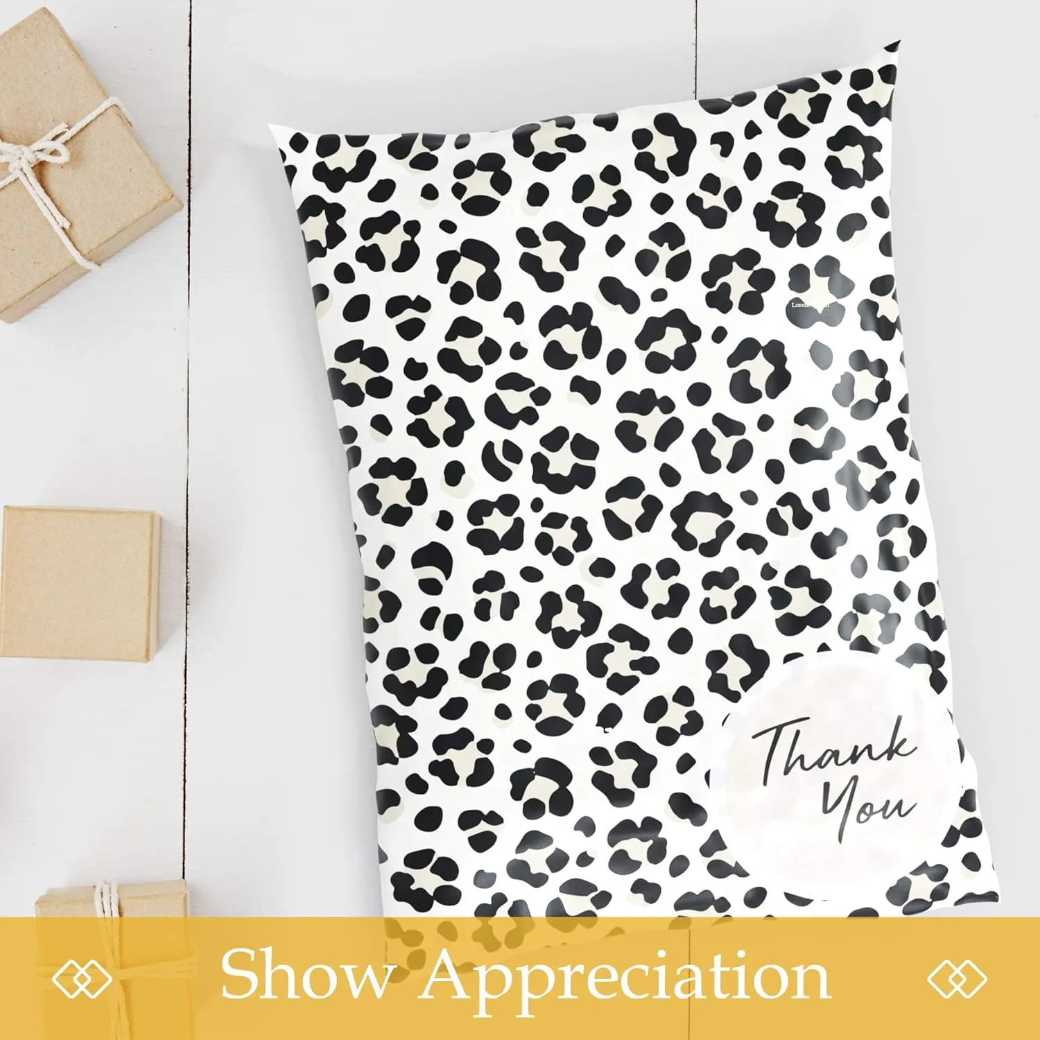 PAKABOO Poly Mailer Shipping Bags 10x13 Inch, 100 Pack, Non-Padded Envelopes with Tamper Proof Self-Seal, Cheetah Print Packaging
