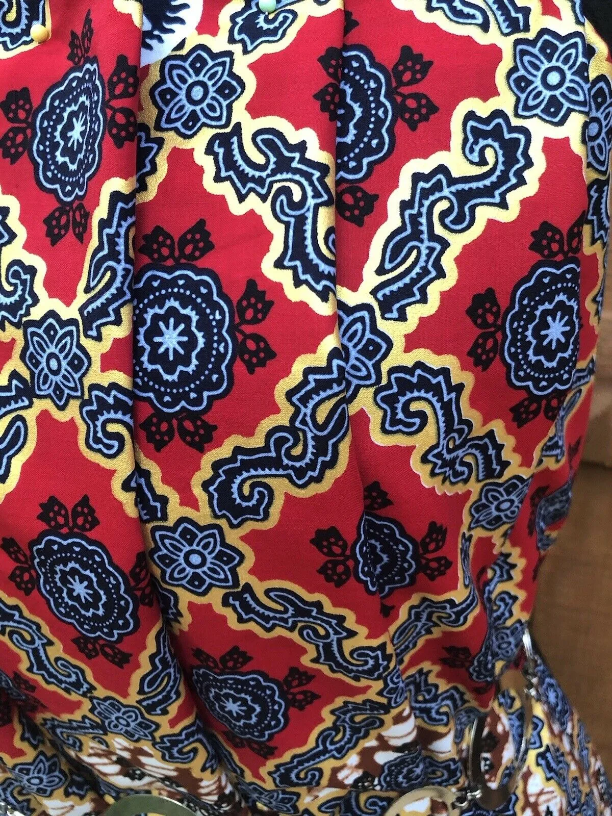 Red and Yellow Optical Illusion Hollandaise Gold Line Cotton Wax