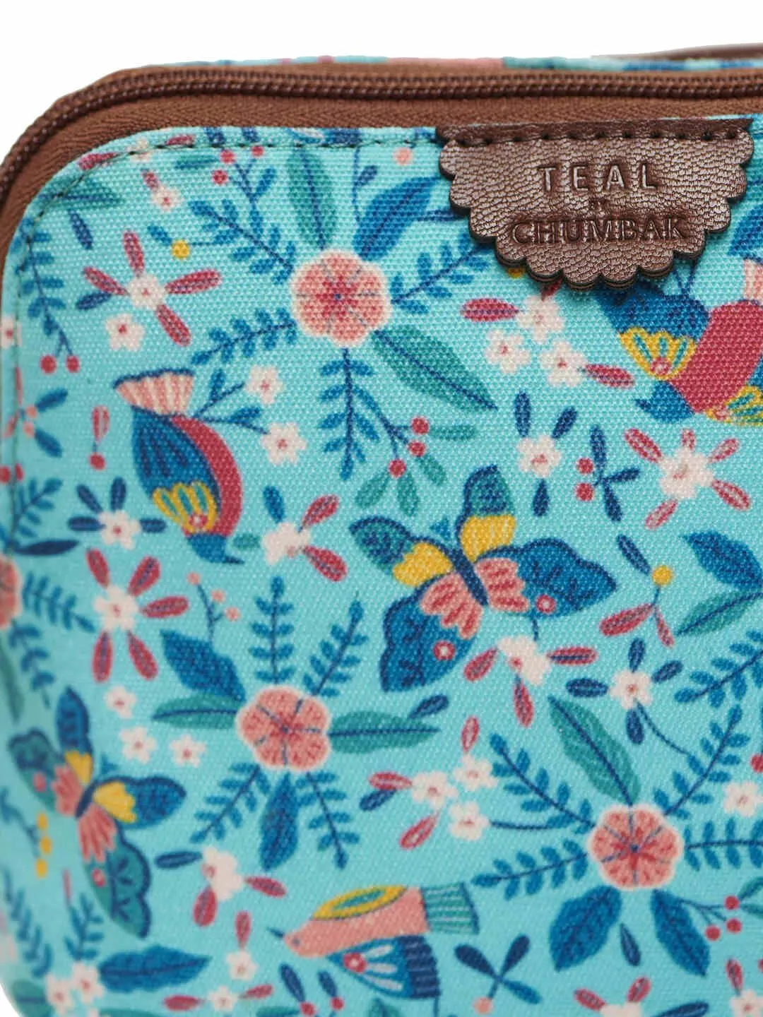 TEAL BY CHUMBAK Floral Printed Swagger Sling Bag