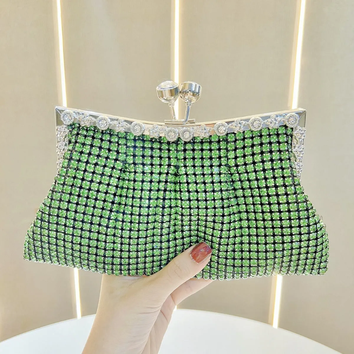 THEMEISLES 2025New New retro high-end luxury women's bags, dinner clutch bags, small handbags, single shoulder messenger dinner bags.