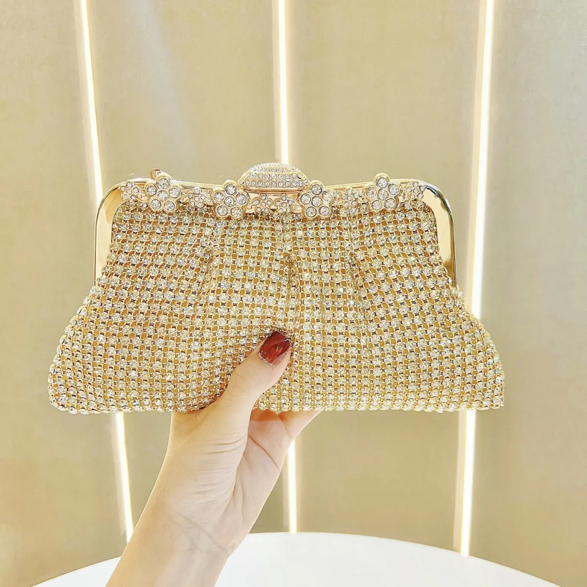 THEMEISLES 2025New New retro high-end luxury women's bags, dinner clutch bags, small handbags, single shoulder messenger dinner bags.