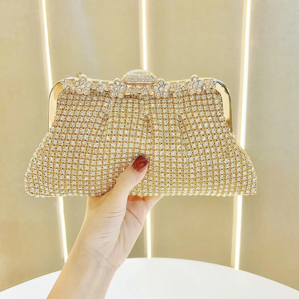 THEMEISLES 2025New New retro high-end luxury women's bags, dinner clutch bags, small handbags, single shoulder messenger dinner bags.