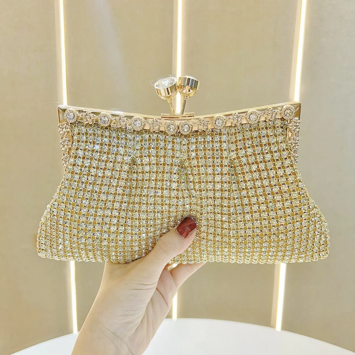 THEMEISLES 2025New New retro high-end luxury women's bags, dinner clutch bags, small handbags, single shoulder messenger dinner bags.