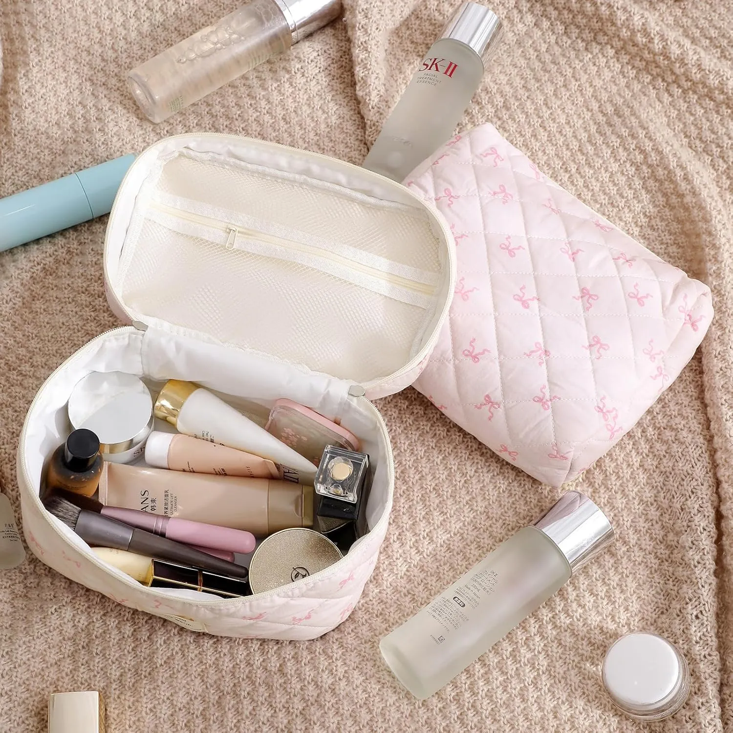 uekeboag 3Pcs Quilted Cotton Makeup Bag,Coquette Quilted Toiletry Bag for Women and Girls,Floral Coquette Pouch,Cute Kawaii Travel Cosmetic Bags(3Pcs Bear Bow)