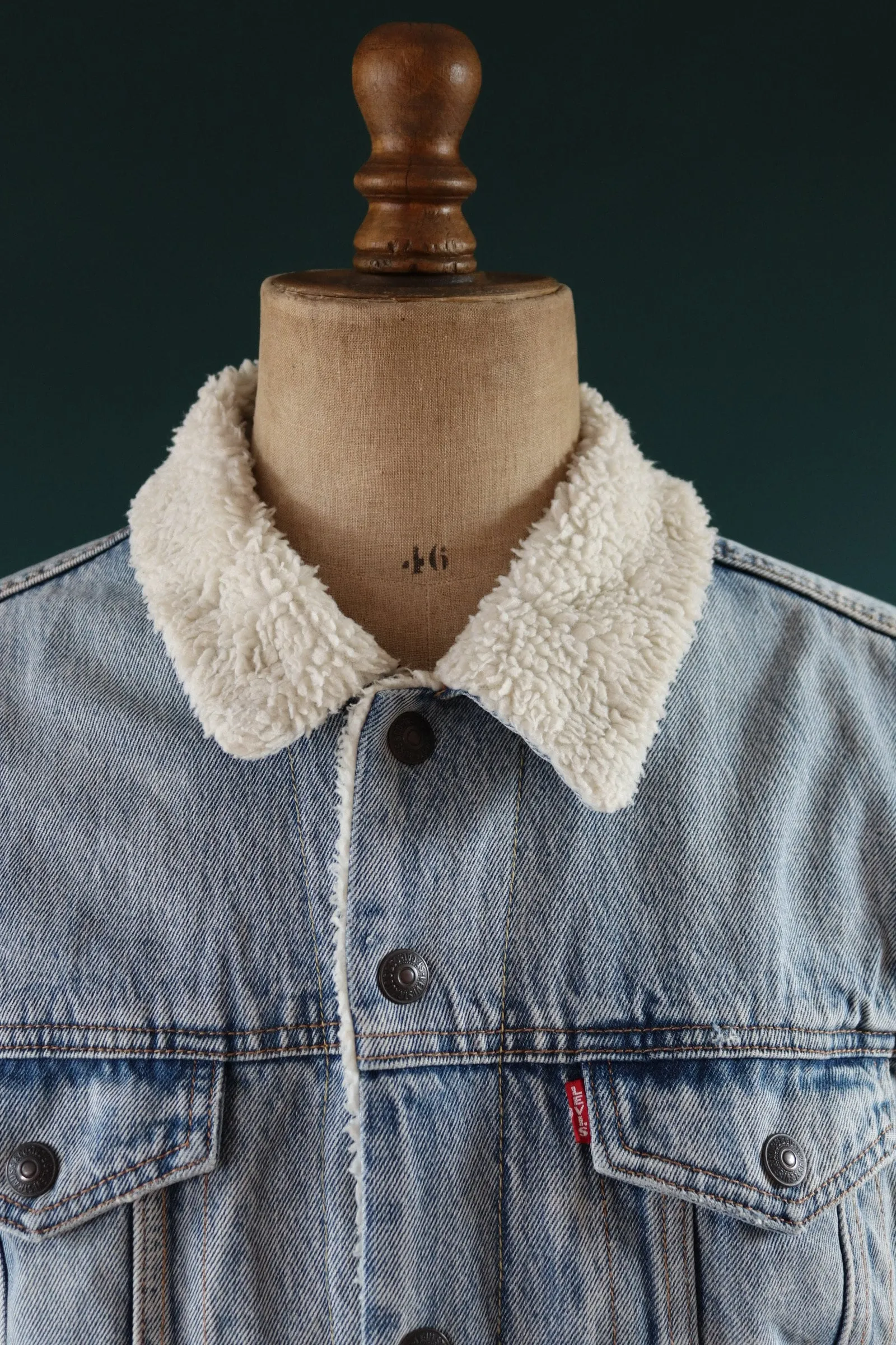 Vintage Levis big E denim jacket - Levis Strauss workwear - sherpa trucker - red tab - 47" chest