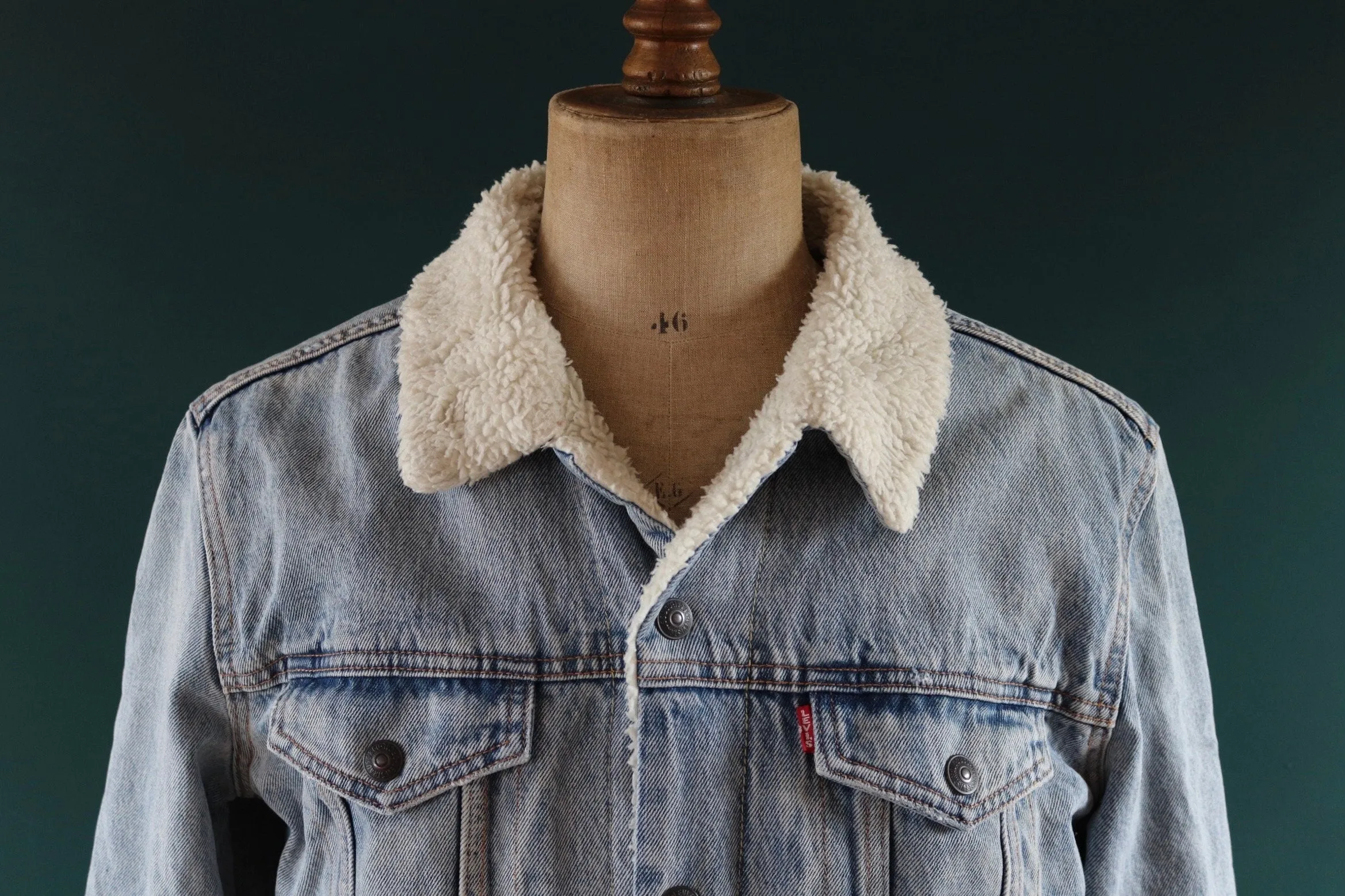 Vintage Levis big E denim jacket - Levis Strauss workwear - sherpa trucker - red tab - 47" chest